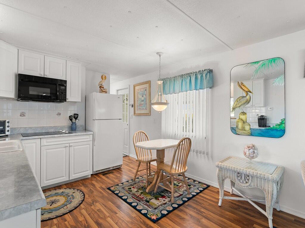 BLUE HERON MOBILE HOME PARK CO-OP - Residential