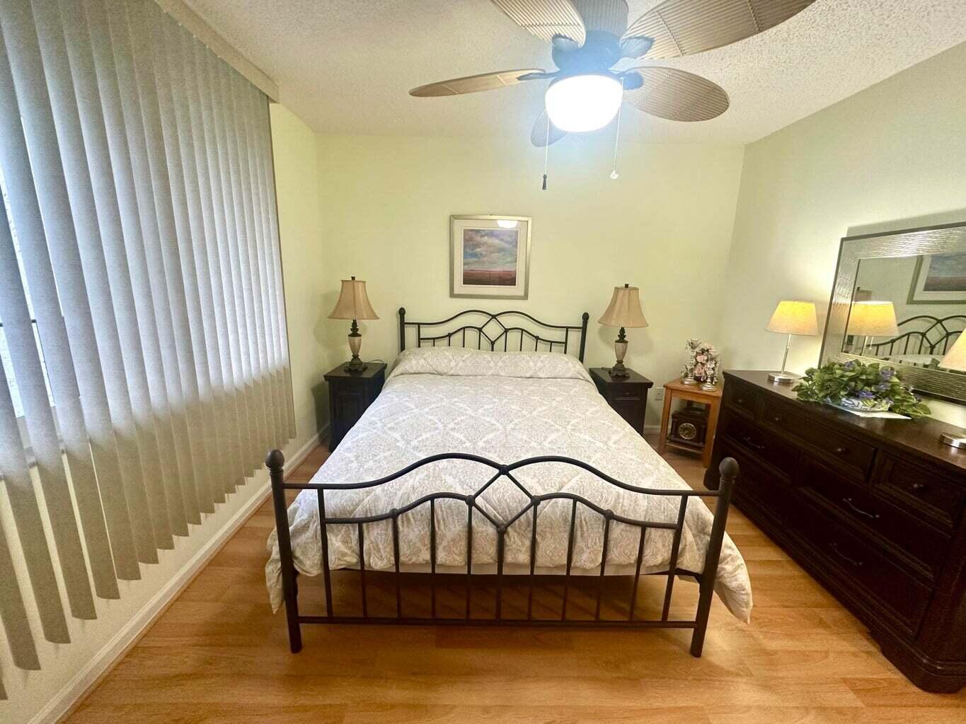 VILLAGES OF ORIOLE DEAUVILLE - Residential