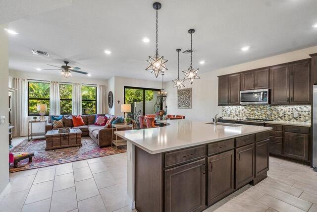 FIELDS AT GULFSTREAM POLO - Residential Lease