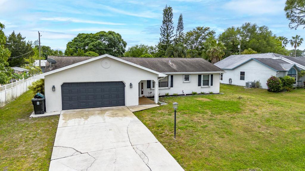 PORT ST LUCIE SECTION 25 - Residential