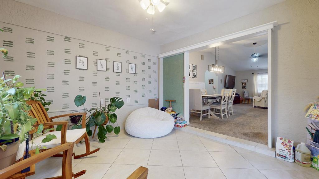 PORT ST LUCIE SECTION 25 - Residential