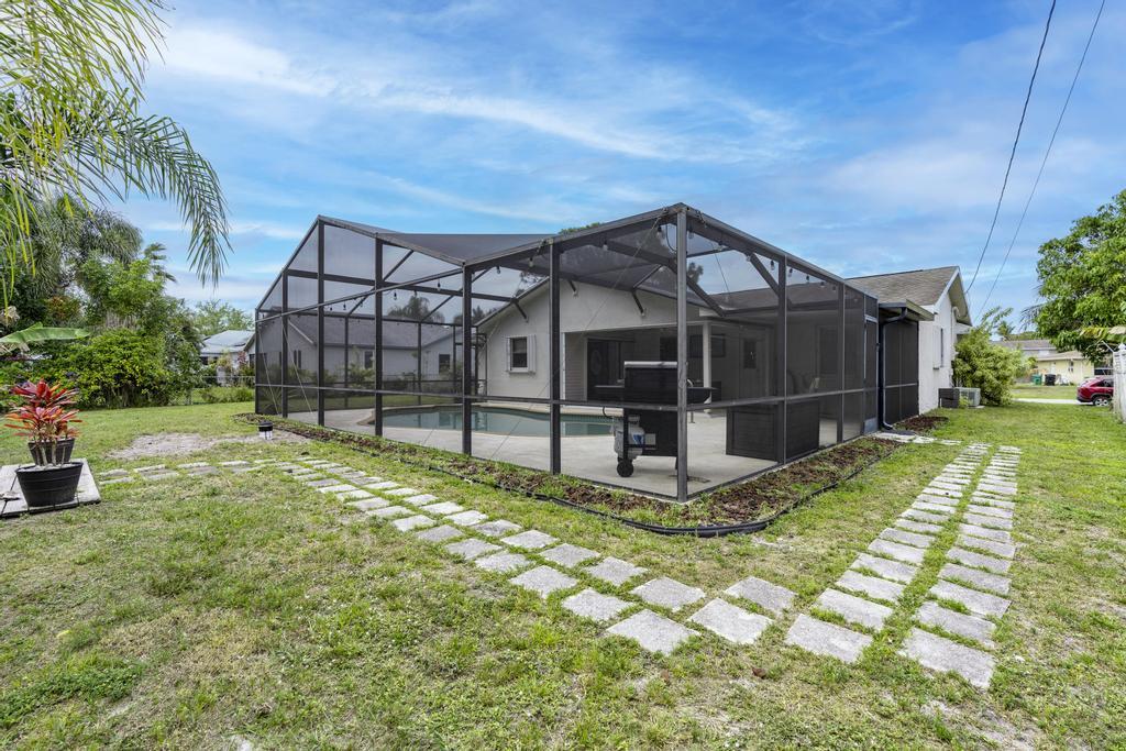 PORT ST LUCIE SECTION 25 - Residential