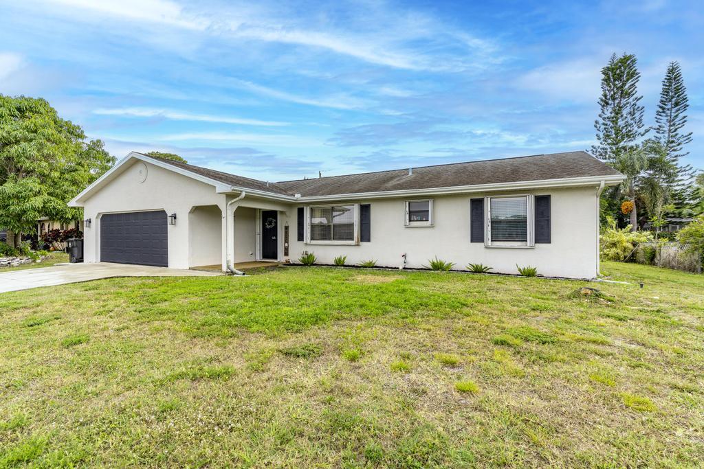 PORT ST LUCIE SECTION 25 - Residential