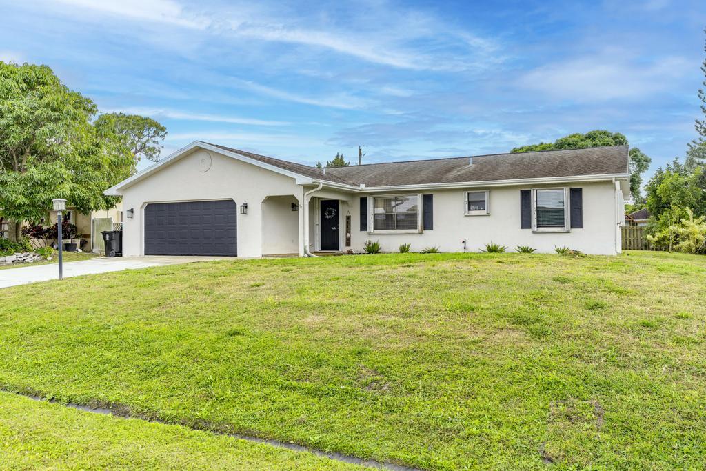 PORT ST LUCIE SECTION 25 - Residential