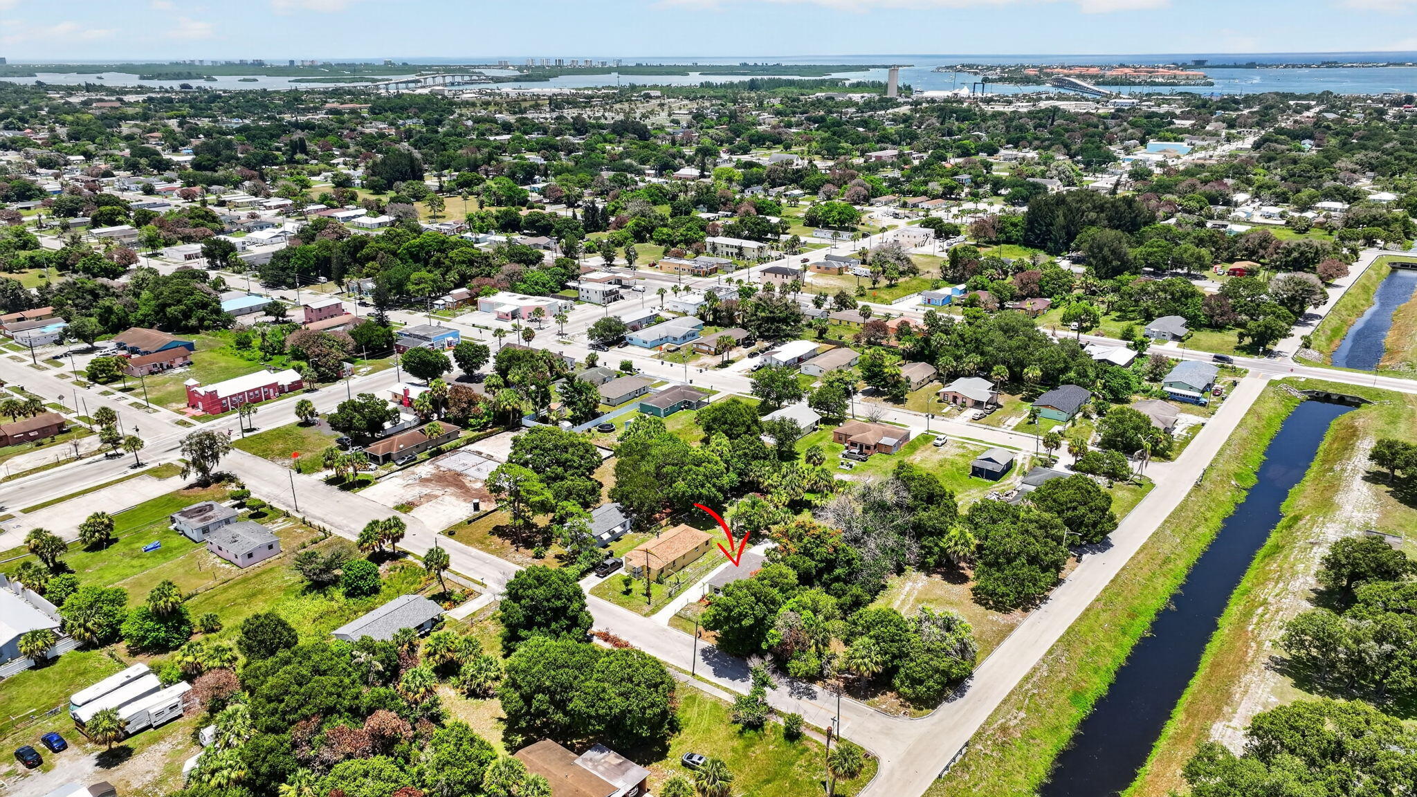 426 N 19TH Street