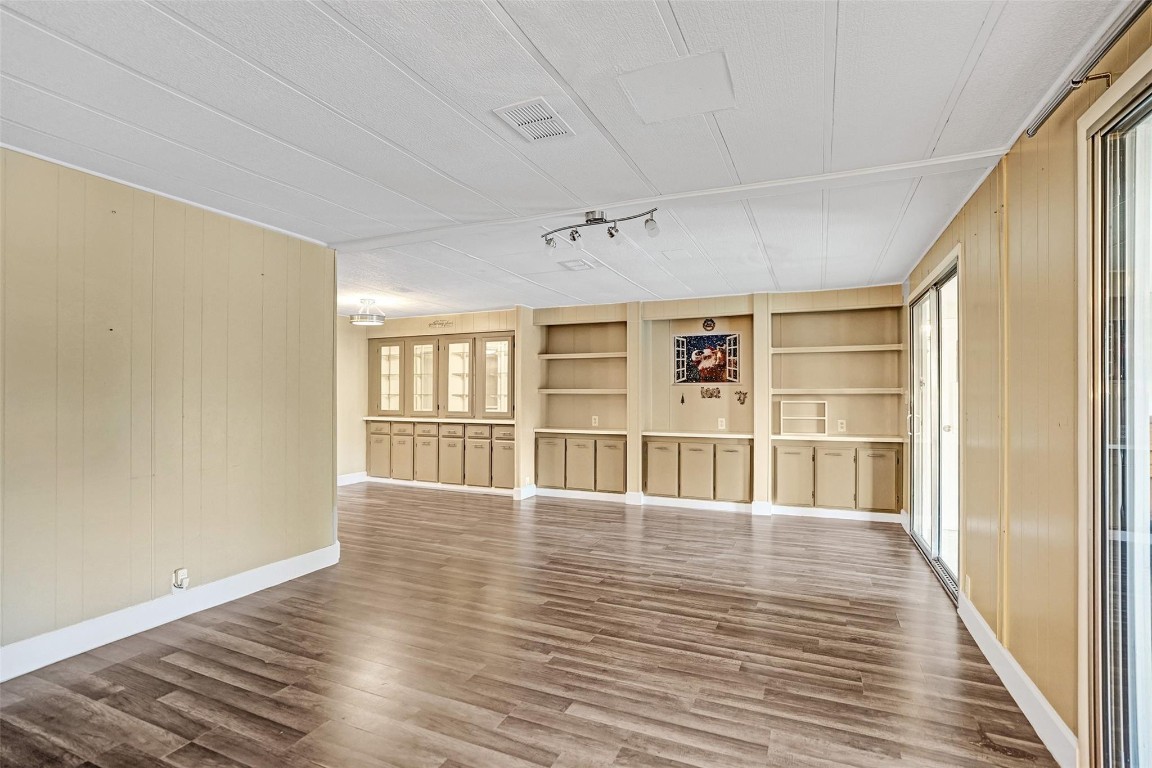 HERITAGE CITY SEC 2 - Residential