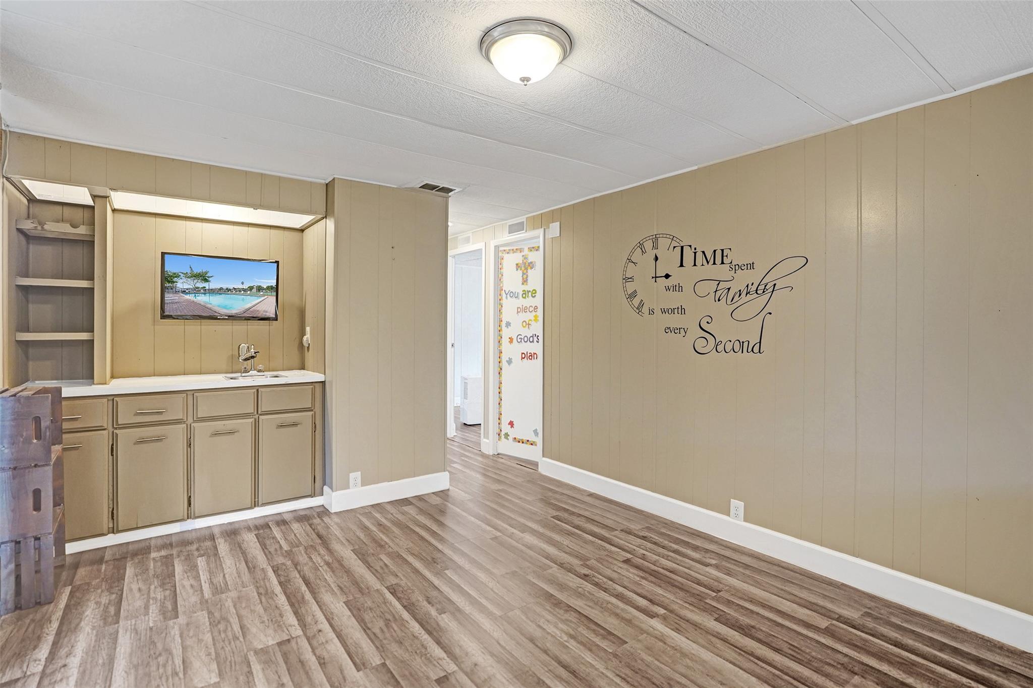 HERITAGE CITY SEC 2 - Residential