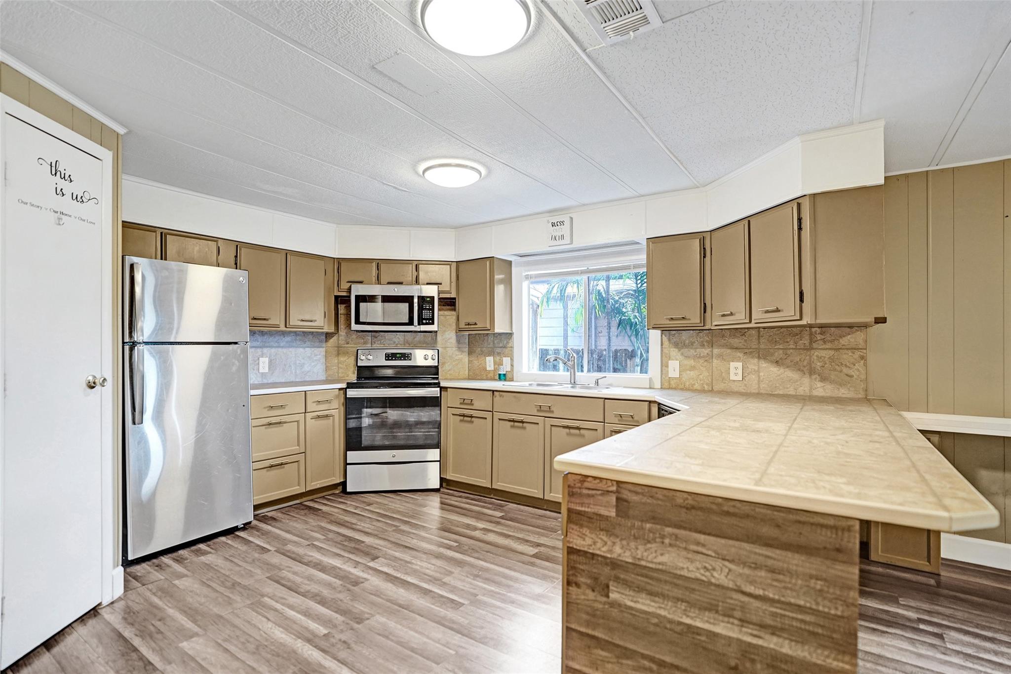 HERITAGE CITY SEC 2 - Residential