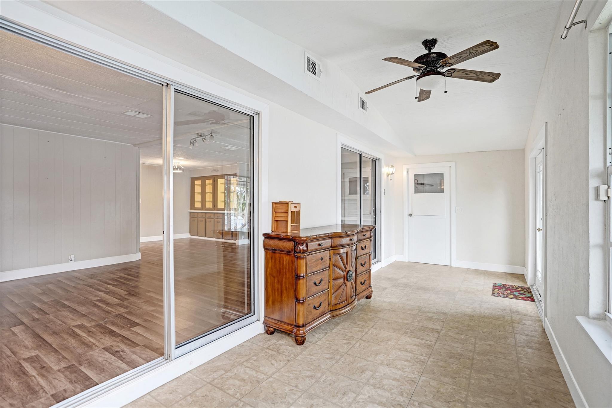 HERITAGE CITY SEC 2 - Residential