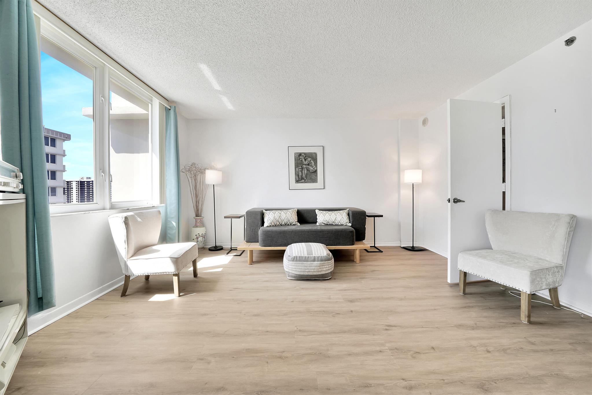 AMBASSADORS - Residential Lease