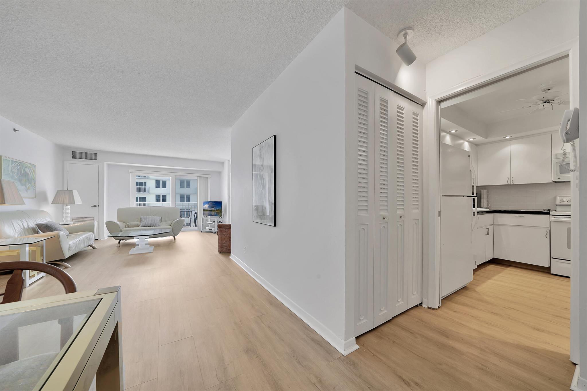 AMBASSADORS - Residential Lease