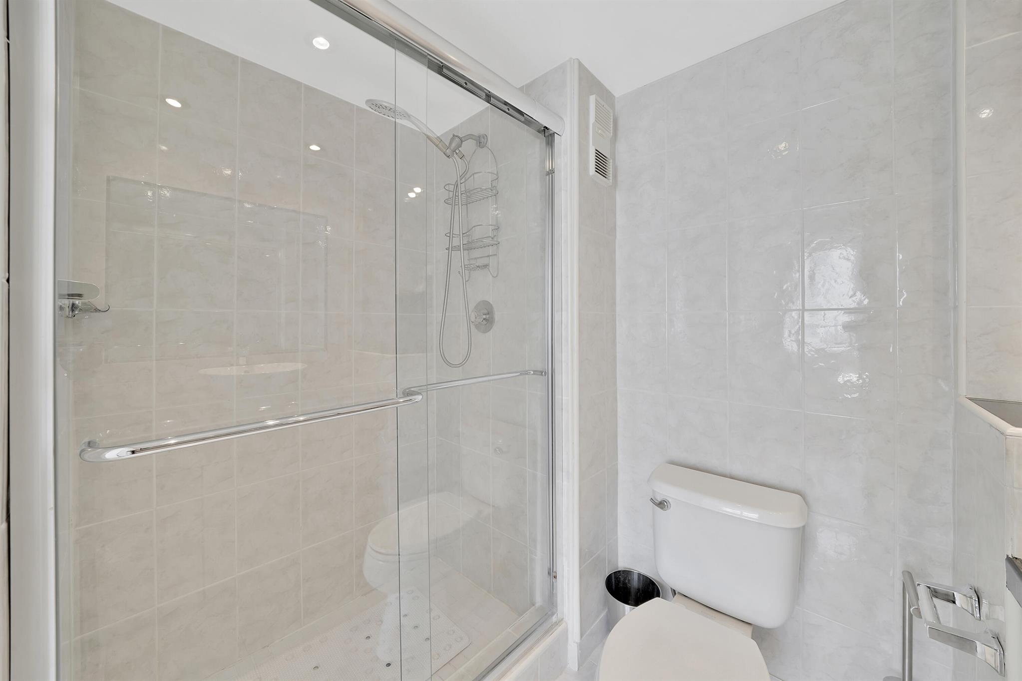 AMBASSADORS - Residential Lease