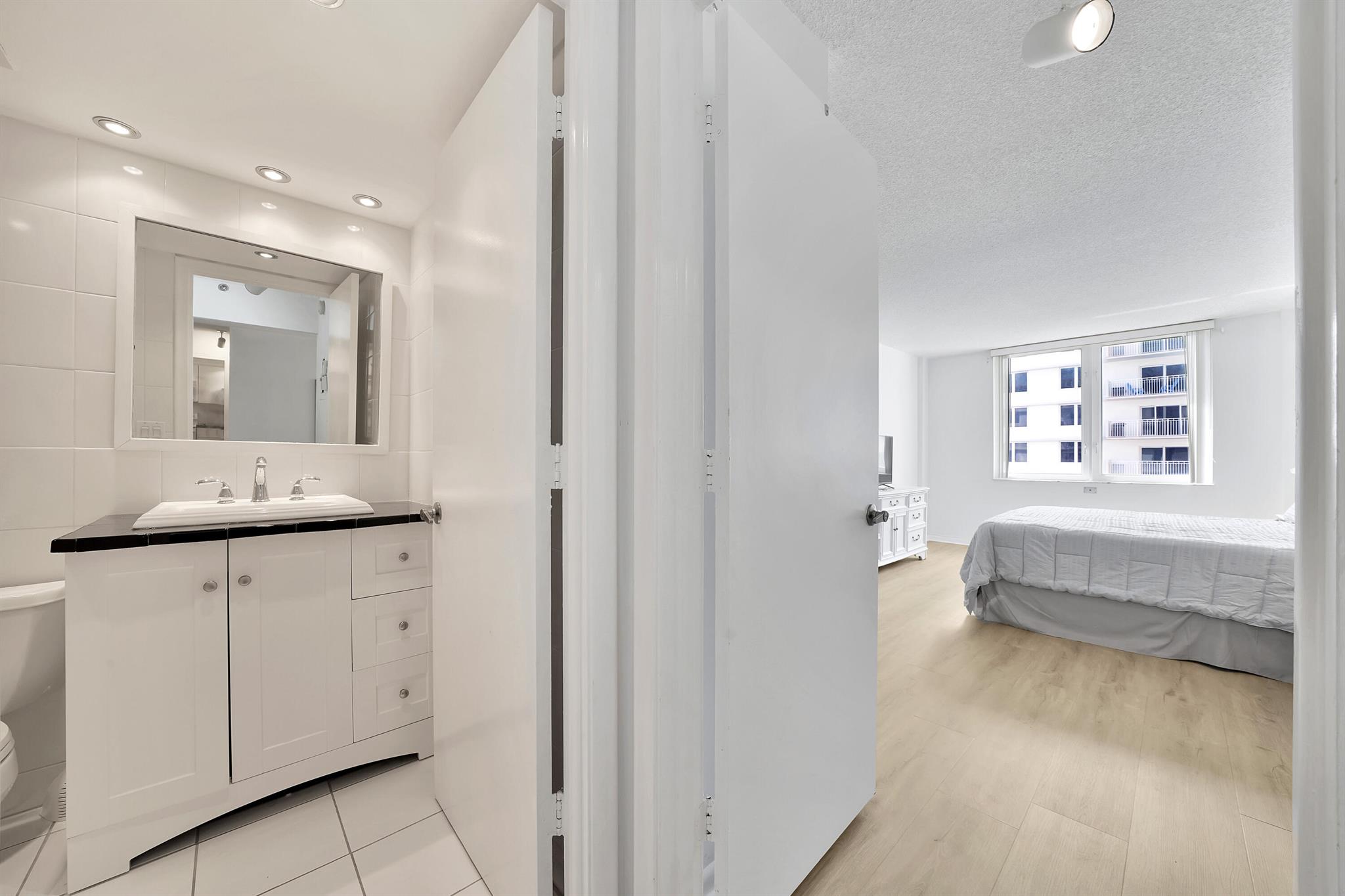 AMBASSADORS - Residential Lease