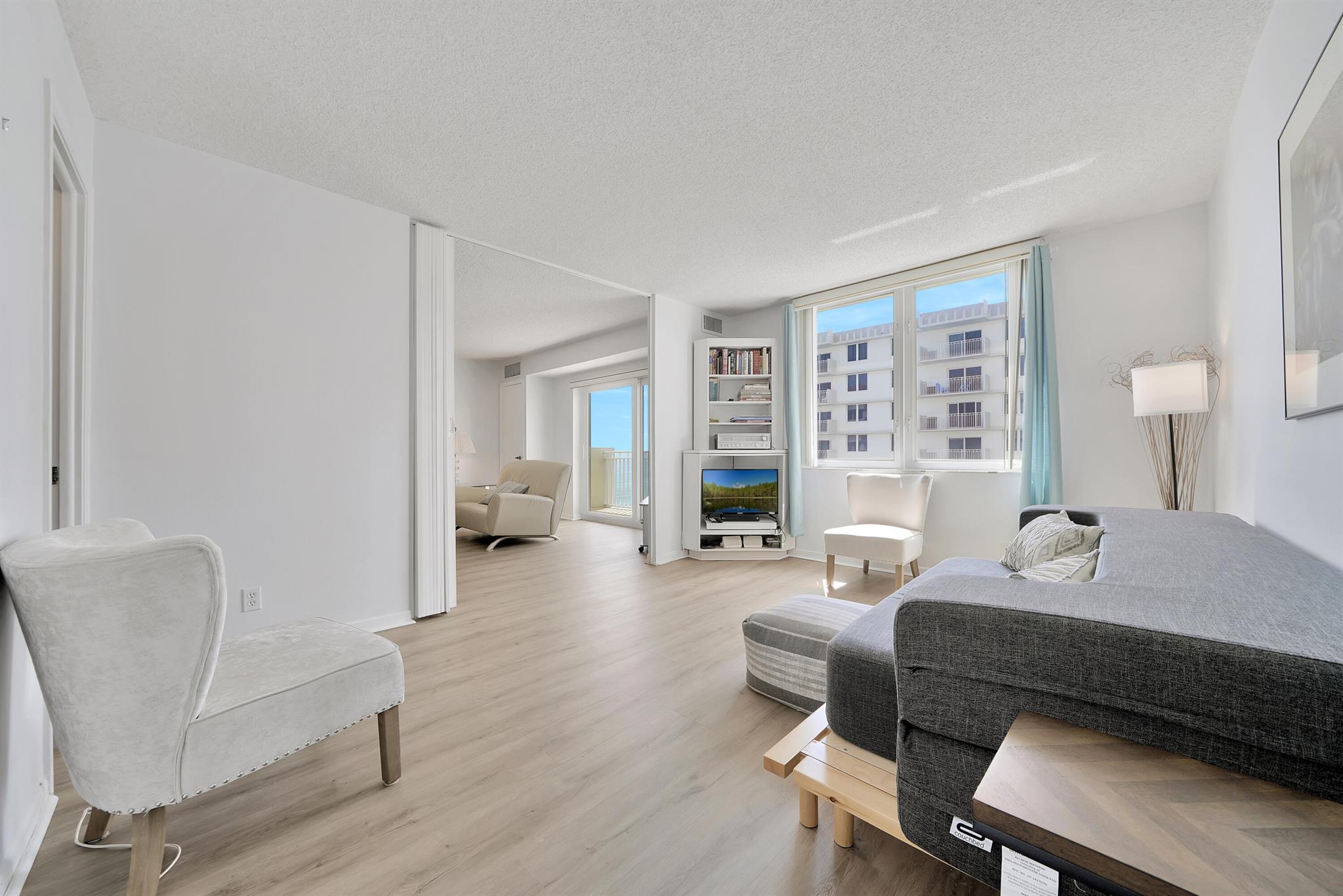 AMBASSADORS - Residential Lease