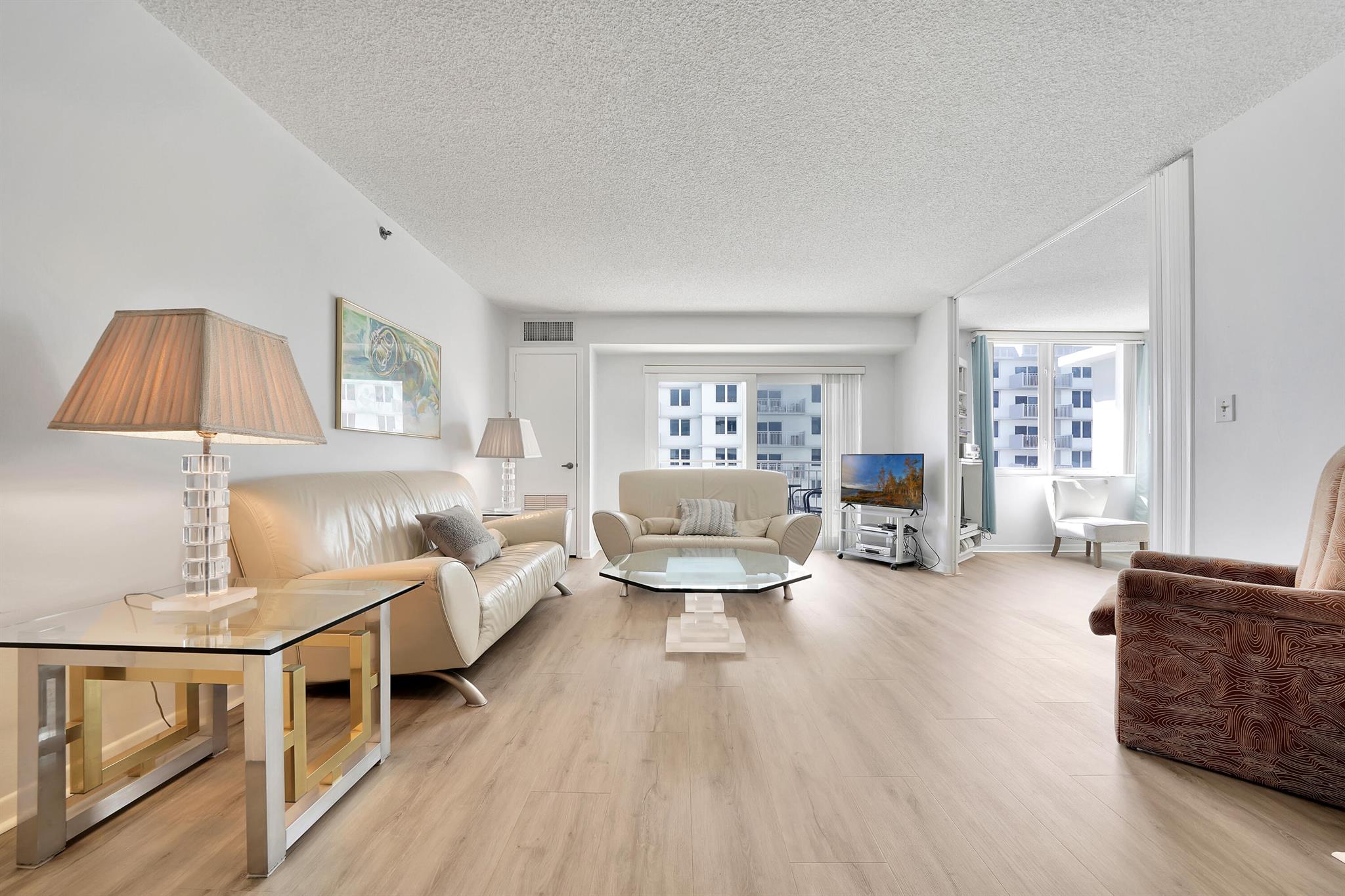 AMBASSADORS - Residential Lease