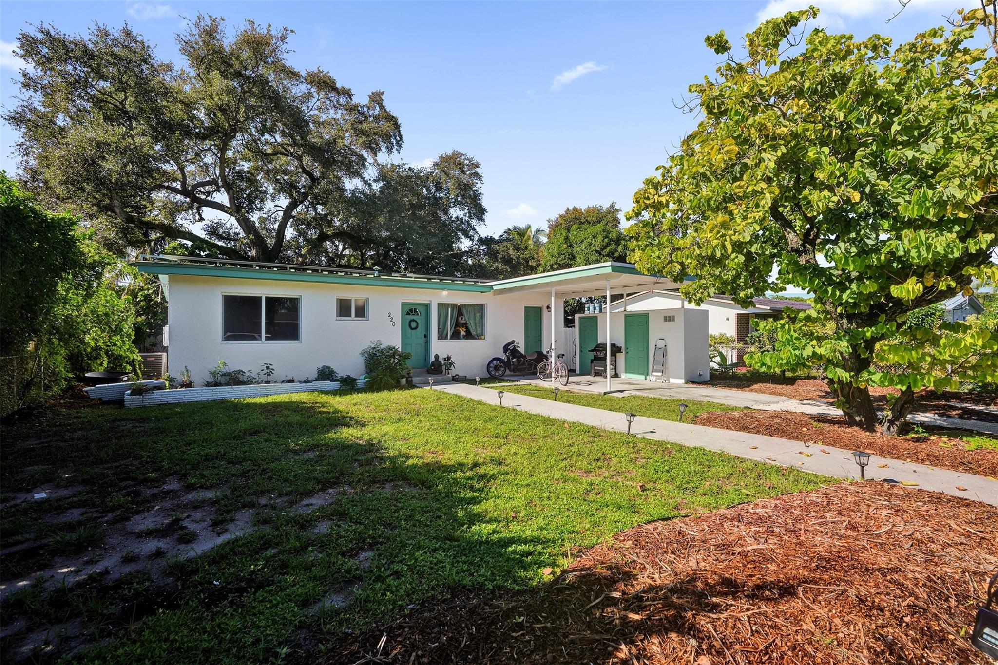 Welcome to this spacious and beautifully maintained 3-bedroom, 2-bathroom home, perfectly situated just minutes from shopping, dining, and quick highway access.
Enjoy the convenience of modern living with stainless steel appliances, a brand-new metal roof, and solar panels for energy savings. An electric car charger adds even more value for eco-conscious homeowners.
Step outside to your own private retreat — the backyard features a fire pit, lounging area, and a covered patio, perfect for relaxing or entertaining year-round.
Don’t miss this rare opportunity to own a home that combines style, comfort, and sustainability in an unbeatable location!