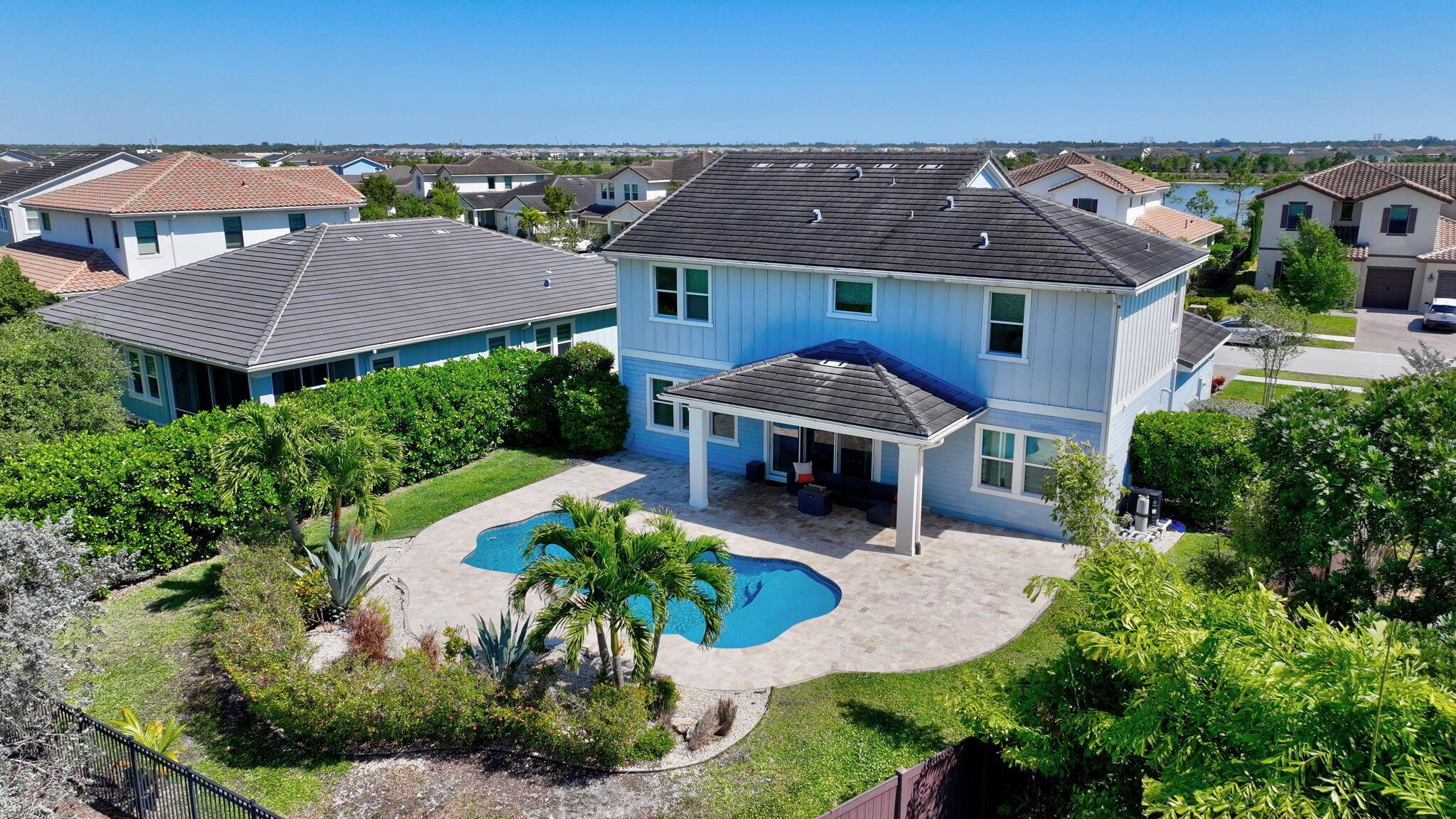 1009 Sterling Pine Place