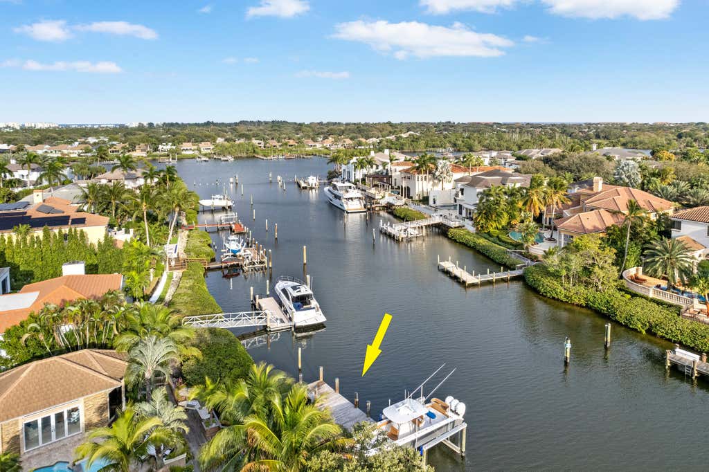 Photo of 191 COMMODORE Drive, Jupiter, FL 33477 (MLS # B26061493)