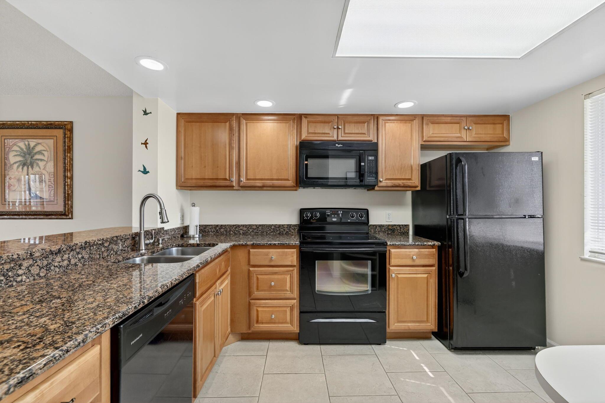 OCEAN VILLAGE - Residential