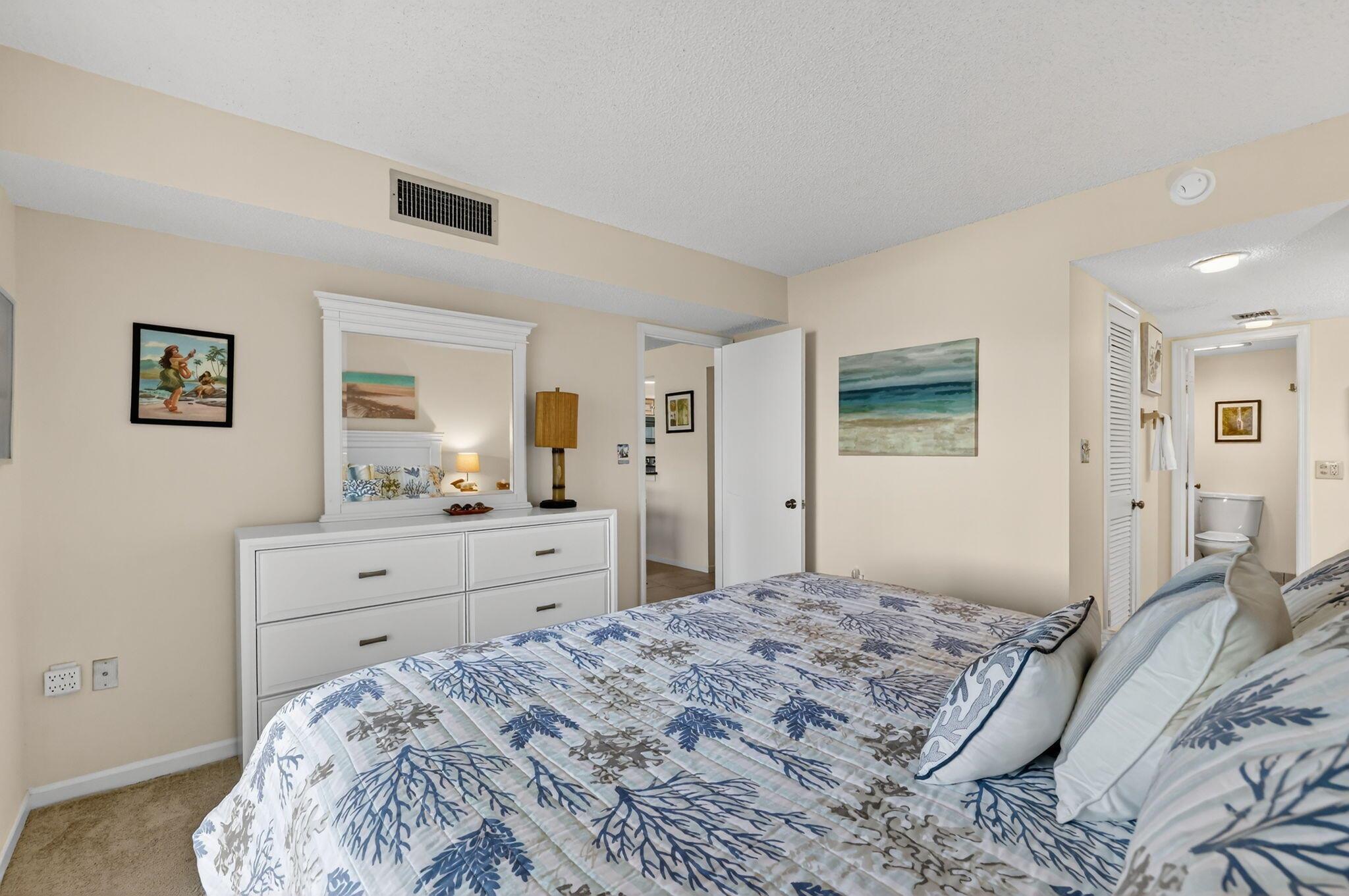 OCEAN VILLAGE - Residential