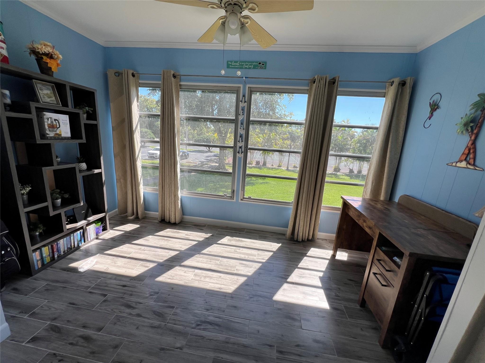 Bermuda Club - Residential