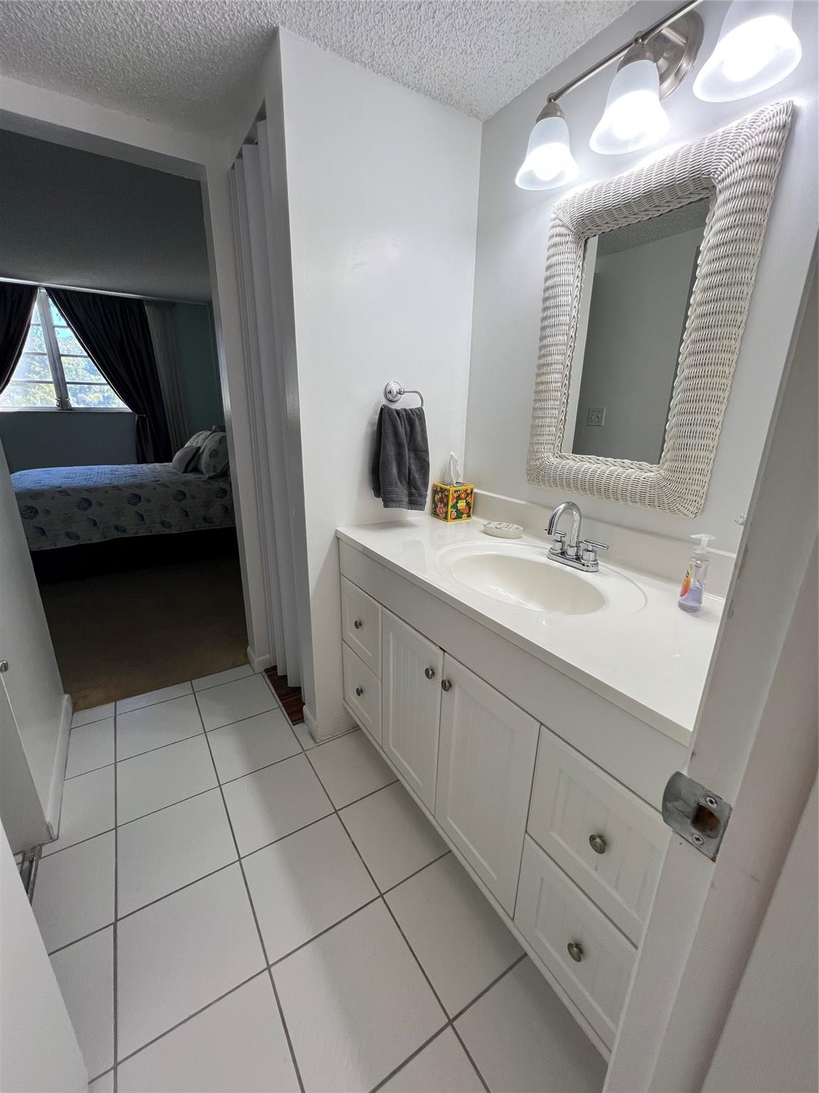 Bermuda Club - Residential