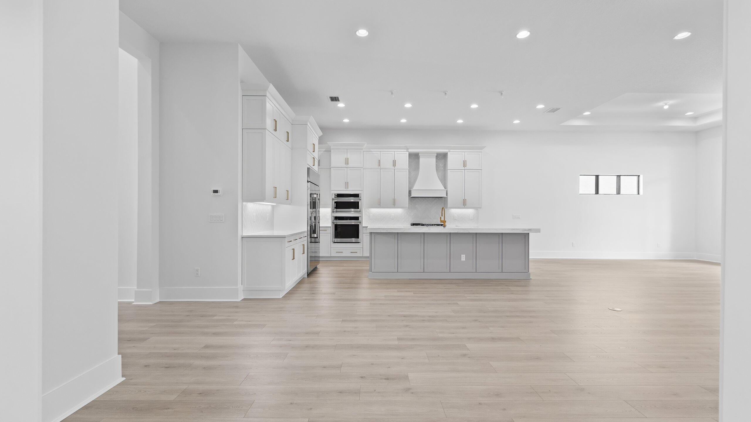 13294 Artisan Circle