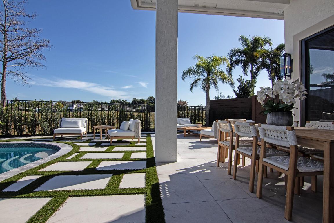 EAGLES LANDING OF P B POLO AND COUNTRY CLUB - Residential