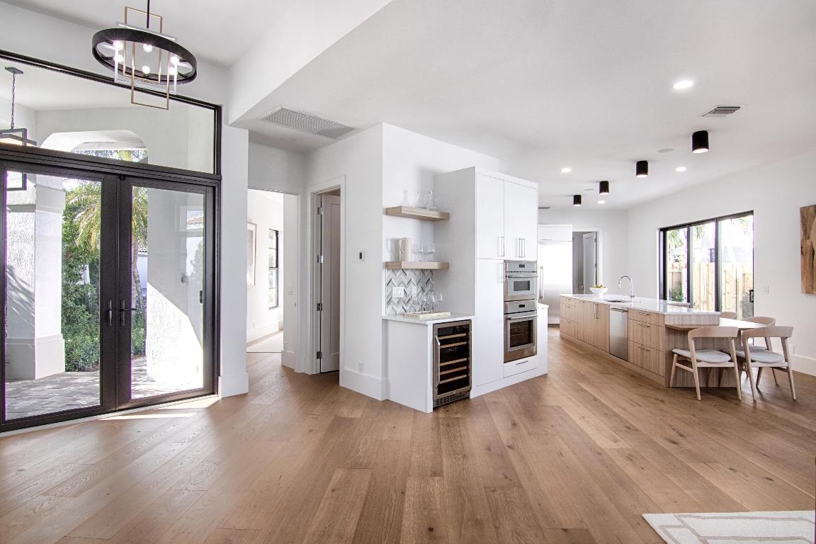 EAGLES LANDING OF P B POLO AND COUNTRY CLUB - Residential