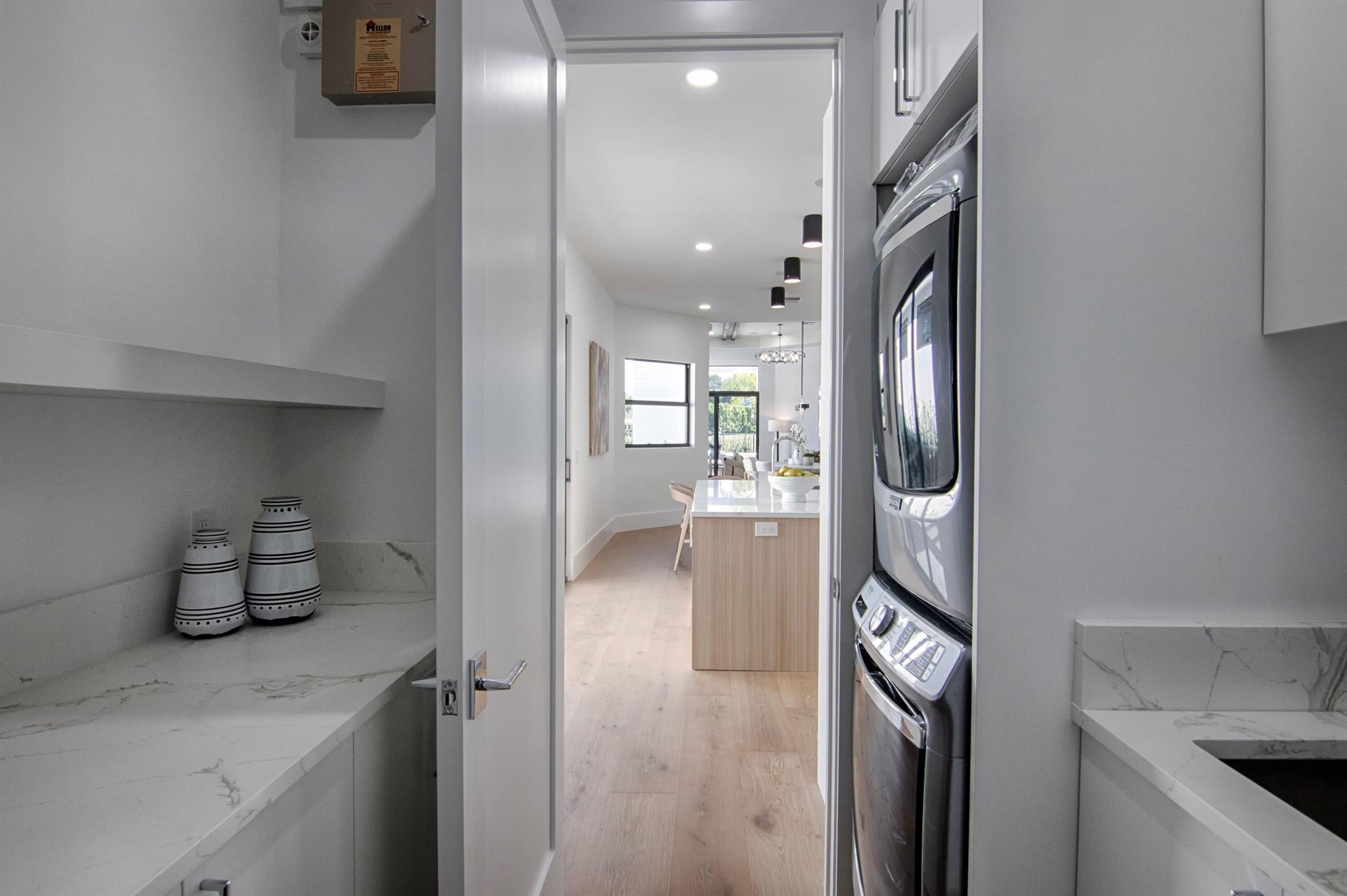 EAGLES LANDING OF P B POL - Residential