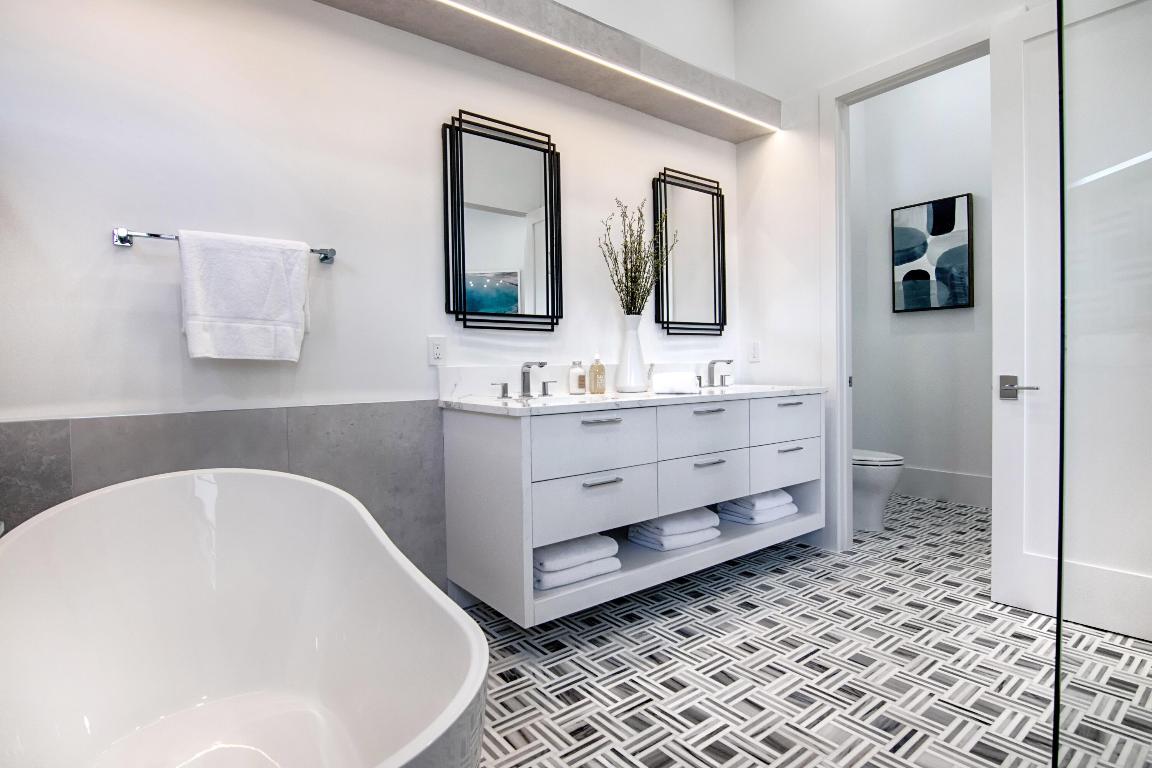 EAGLES LANDING OF P B POLO AND COUNTRY CLUB - Residential