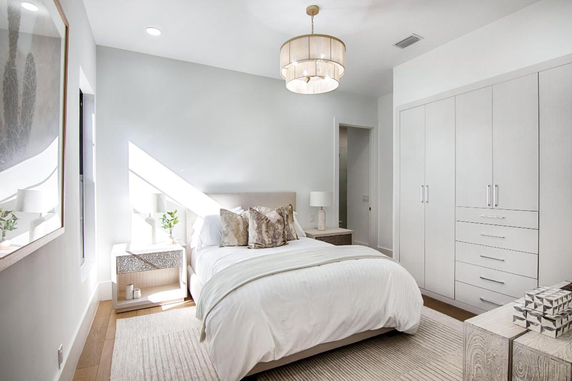 EAGLES LANDING OF P B POLO AND COUNTRY CLUB - Residential