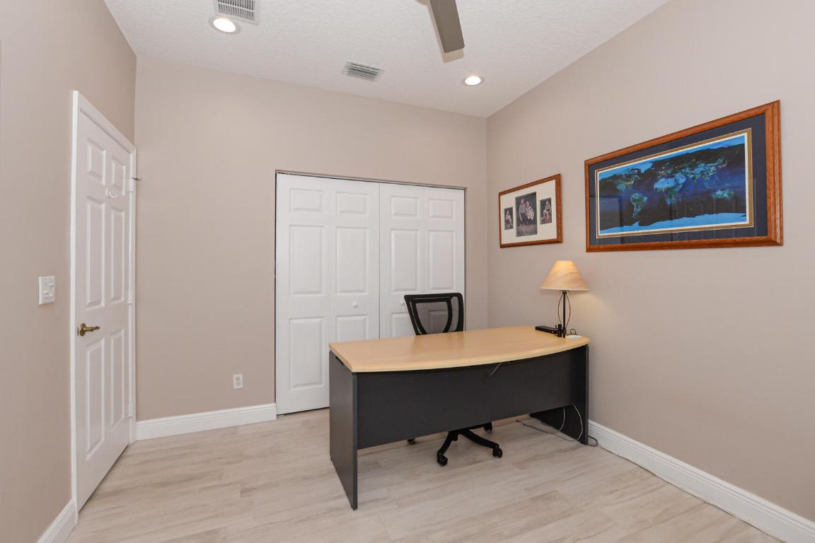 WILLOUGHBY (AKA WILLOUGHBY GLEN) - Residential