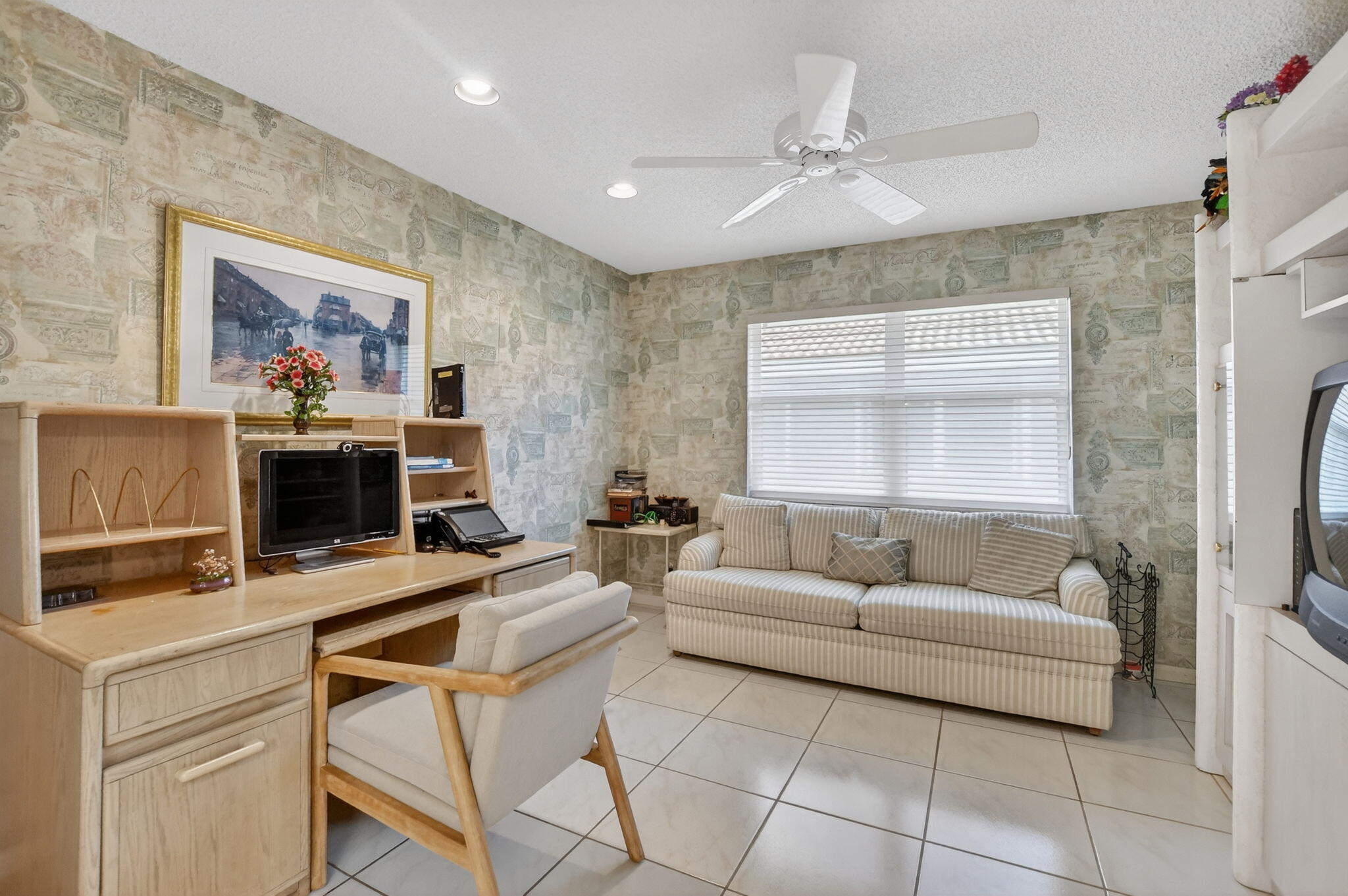 PALM ISLES I, II AND III CONDOS - Residential