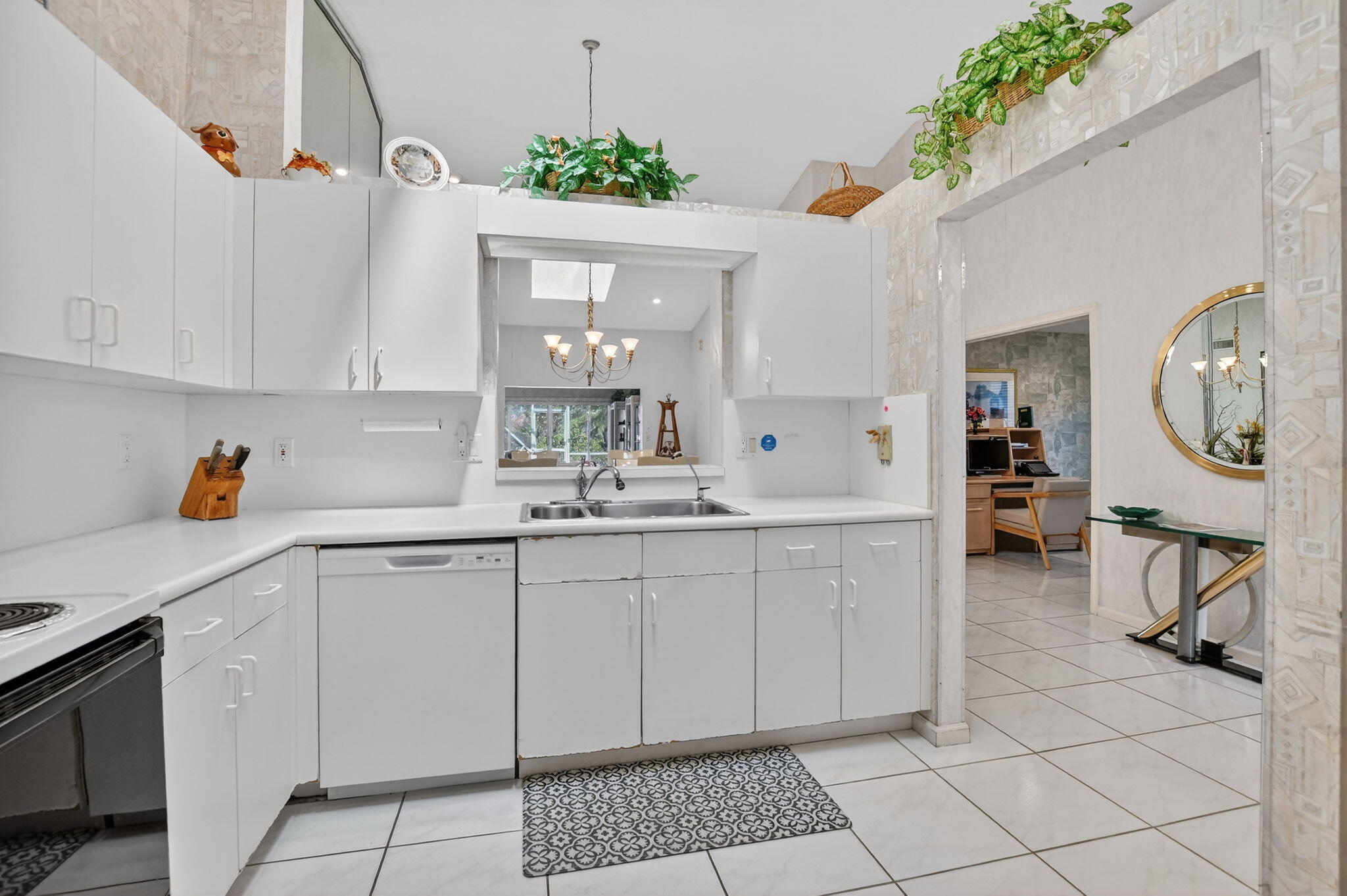 PALM ISLES I, II AND III CONDOS - Residential