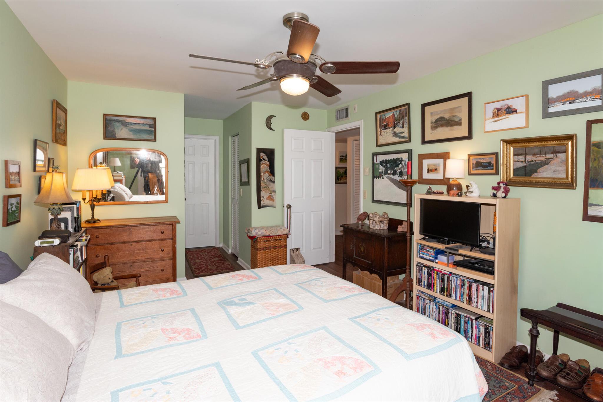 PALM LAKE 1 CONDO - Residential