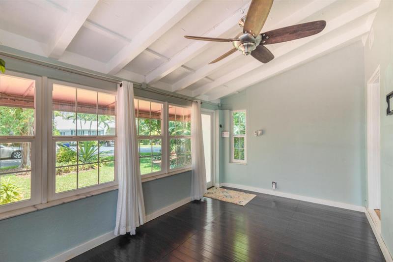 HOLMBERG & MC KEES - Residential Lease