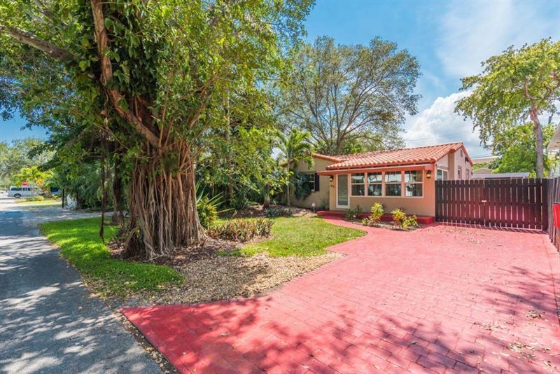 HOLMBERG & MC KEES - Residential Lease