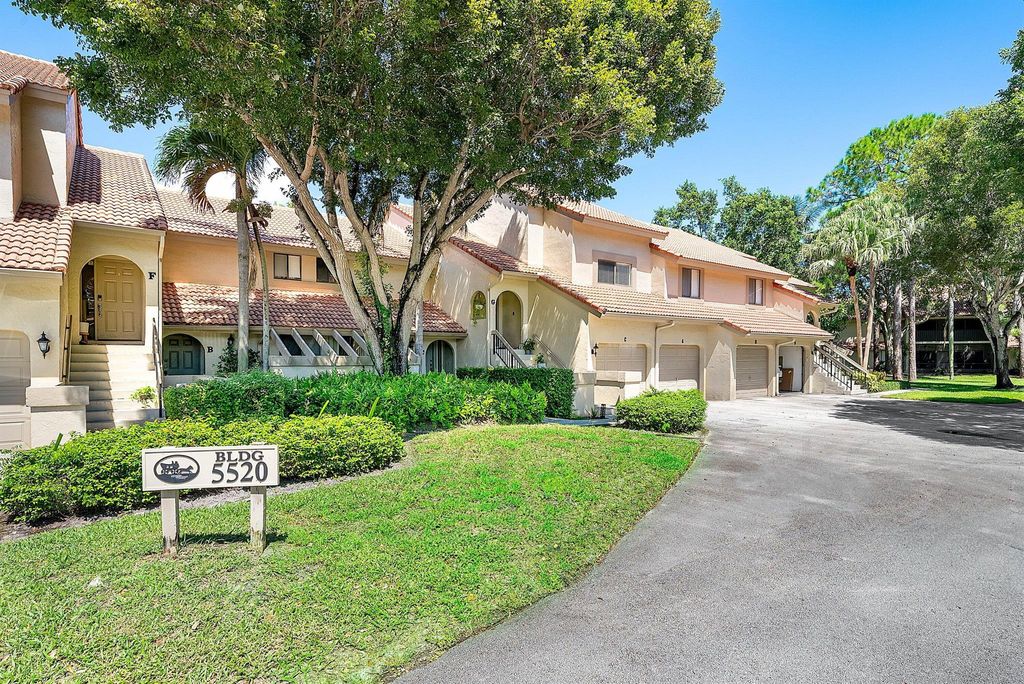 Photo of 5520 Coach House Circle #C, Boca Raton, FL 33486 (MLS # R11127914)