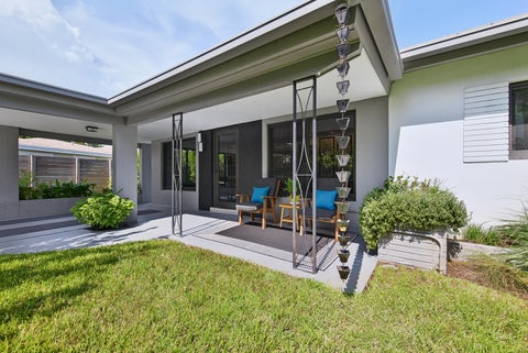 Tiny photo for 4850 NE 5TH Avenue, Oakland Park, FL 33334 (MLS # B26078675)