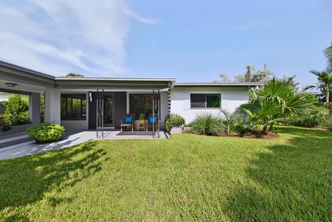 Tiny photo for 4850 NE 5TH Avenue, Oakland Park, FL 33334 (MLS # B26078675)