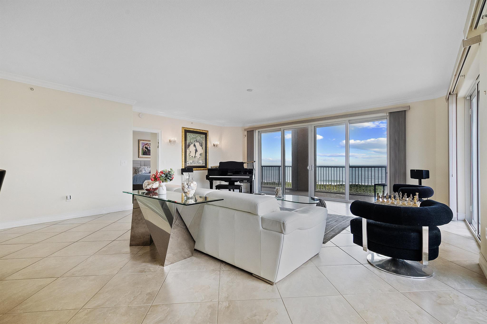 4180 N Highway A1a 305, Hutchinson Island, FL, 34949/$1,219,000 3 4180 N Highway A1a 305