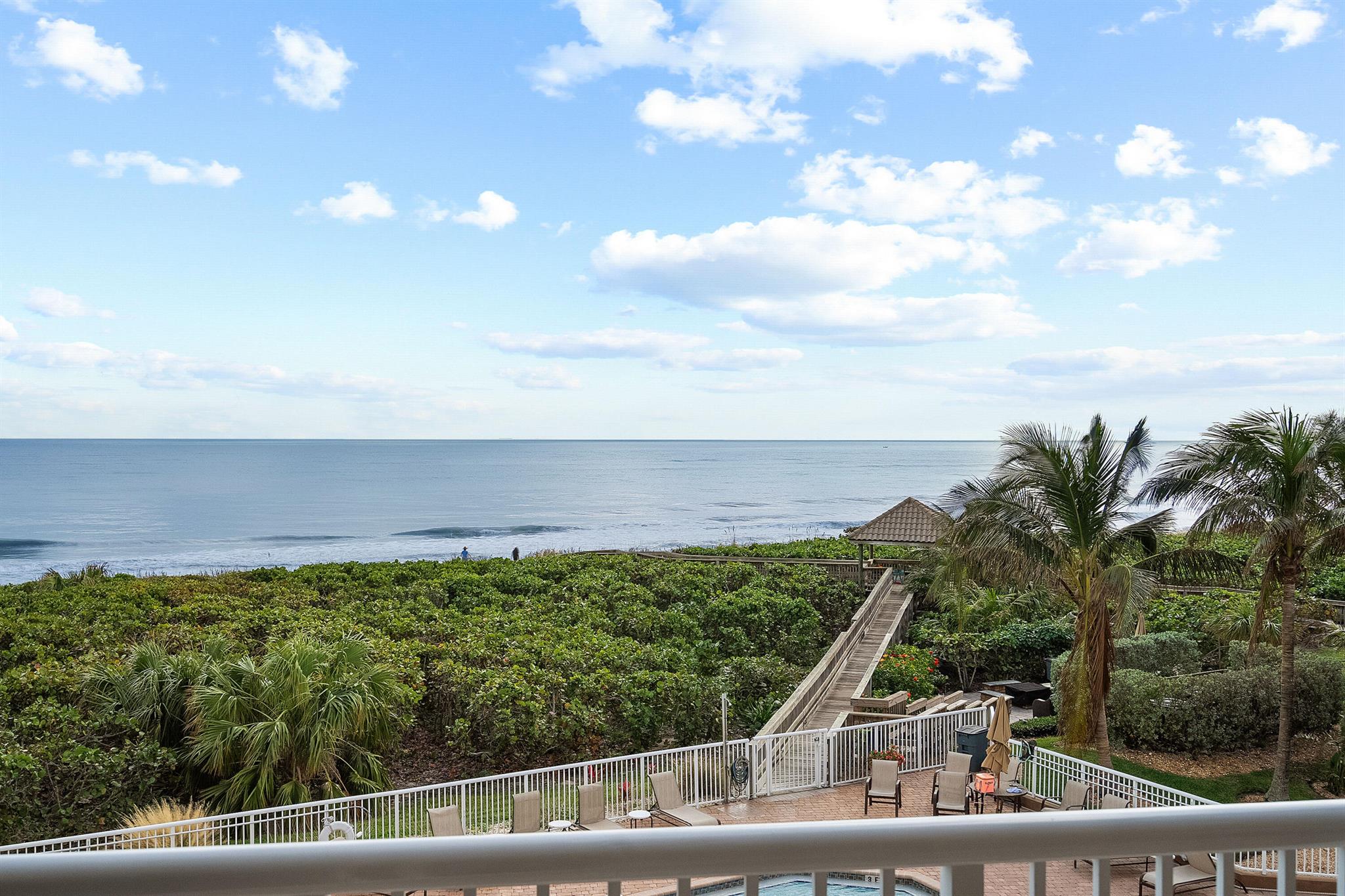 4180 N Highway A1a 305, Hutchinson Island, FL, 34949/$1,219,000 1 4180 N Highway A1a 305