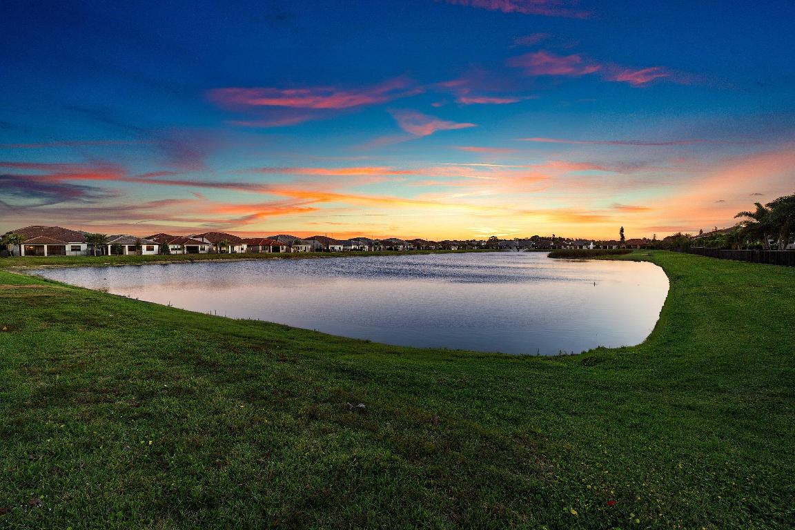FIELDS AT GULFSTREAM POLO - Residential