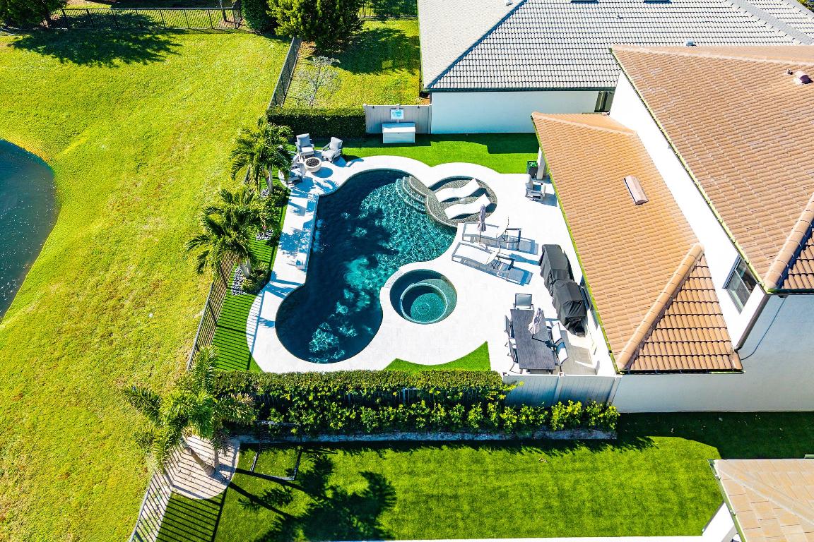 FIELDS AT GULFSTREAM POLO - Residential