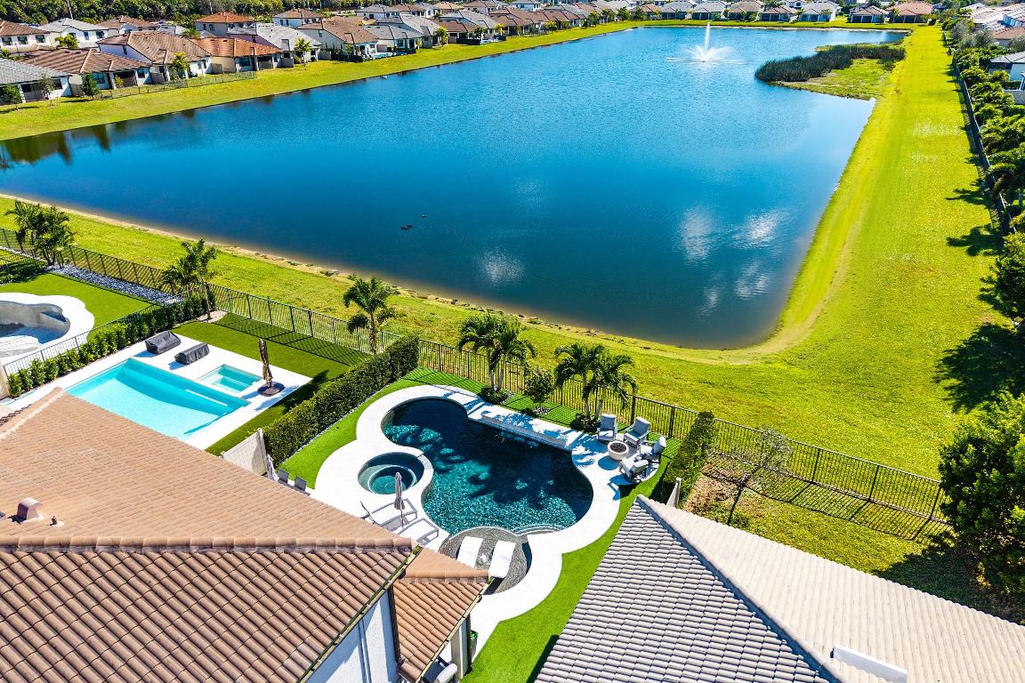 View photos, virtual tours, details... 8220 Cinch Way