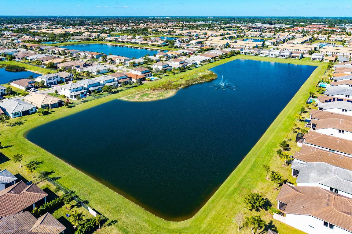 FIELDS AT GULFSTREAM POLO - Residential