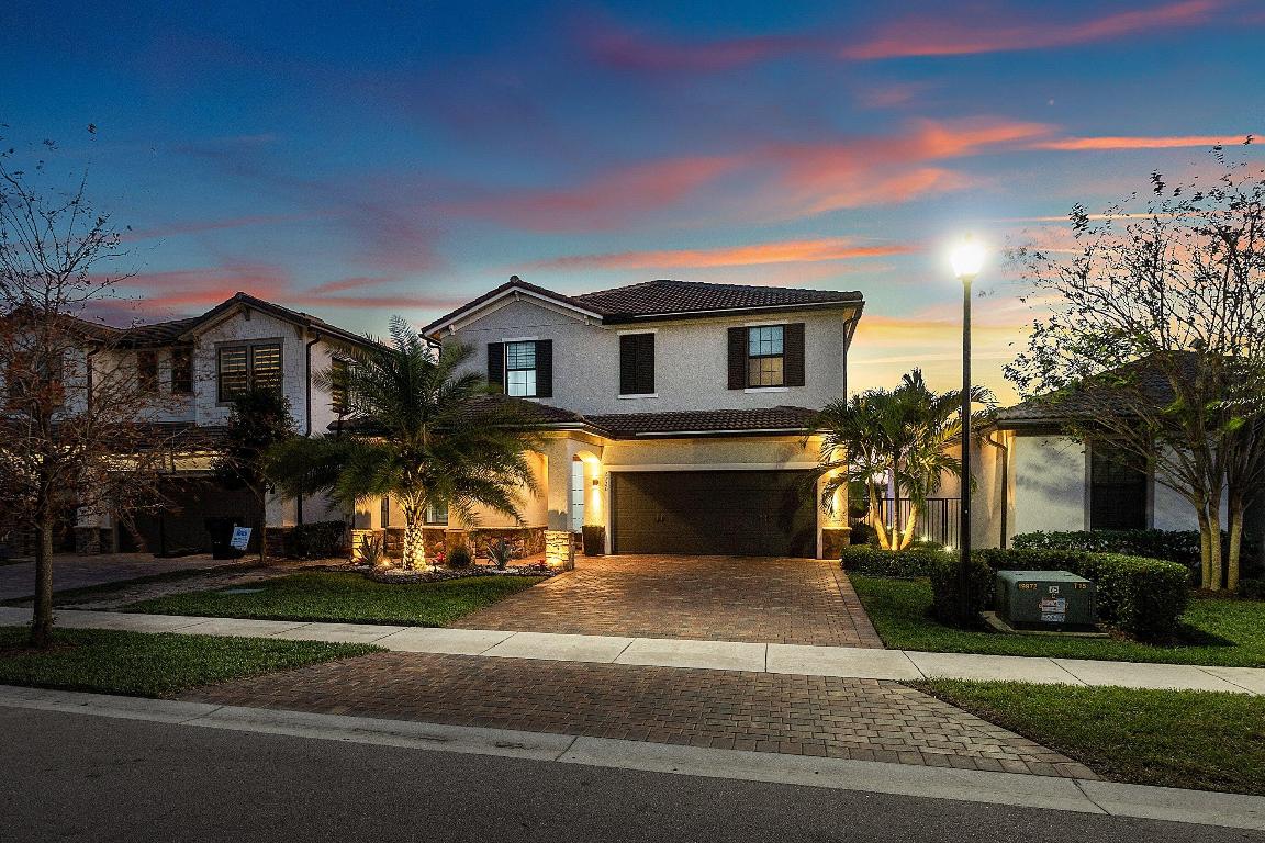 FIELDS AT GULFSTREAM POLO - Residential