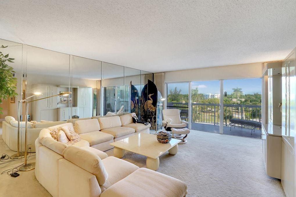 PORTOFINO CONDO PT OF LTS - Residential