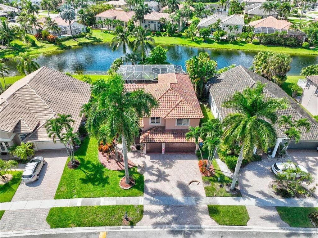 Photo of 19574 Dinner Key Drive, Boca Raton, FL 33498 (MLS # R11122100)